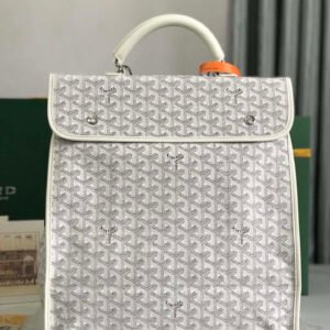 ❤️Goyard Saint Leger Folding Backpack
The Saint Leger bag follows Goyard's consistent principles of modular design and functionality. It has a large internal space and is equipped with a detachable and adjustable shoulder strap. It can be cleverly converted into a briefcase or backpack and is an indispensable and excellent companion for daily travel❤️
Size: 33*35*16cmp580
🔎：020318