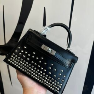 P1800 Kelly mini second generation box leather rivet style in stock!