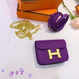 P300
Kangkang Constance 13 Sea Anemone Purple Palm Pattern EP Skin💜
Can be used in any style, very versatile👌
Gold and silver buckles are all available~
Dimensions: length 13*width 3*height 10