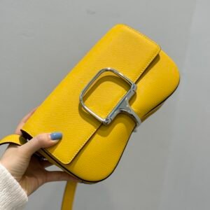 P360
H Home New EP Palm Print Peach Hip Bag Horizontal Style
Style No. 895
Size 23cm